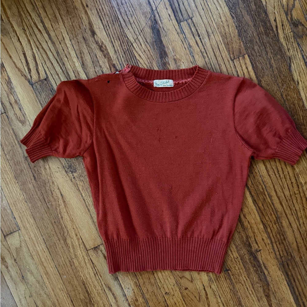 RARE NRA puff sleeve fine knit short sleeve sweater